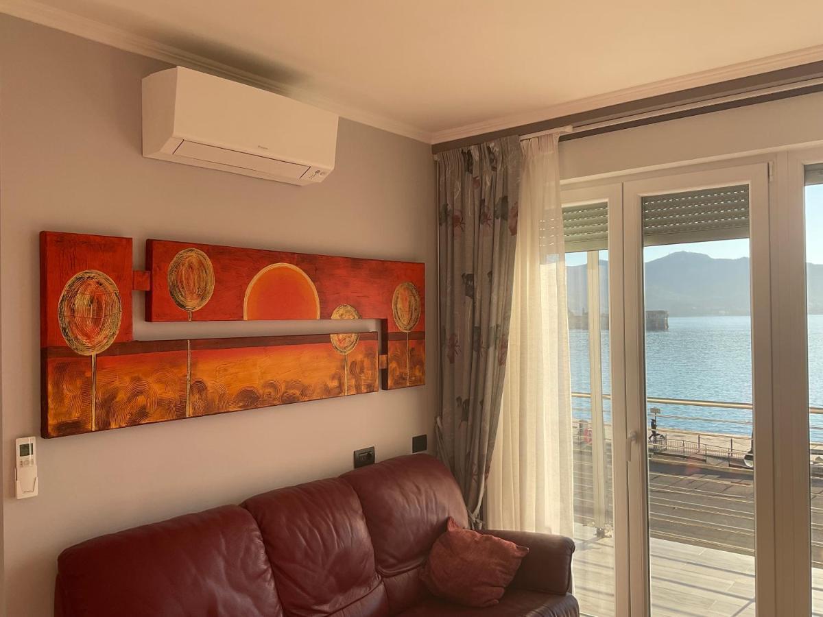 Seafront Apartman Portoferraio Kültér fotó